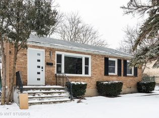 142 S Eastern Ave, Bartlett, IL 60103