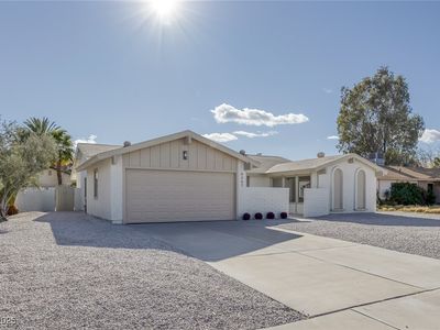 6367 W Twain Ave, Las Vegas, NV, 89103