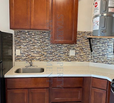 4th image of 346 N California St APT 1