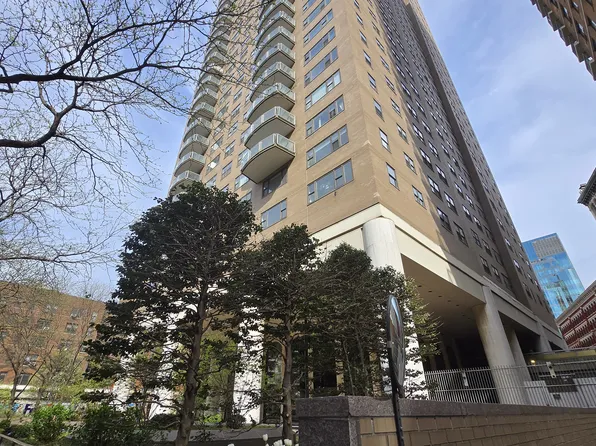 60 East 8th Street image 8 of 9