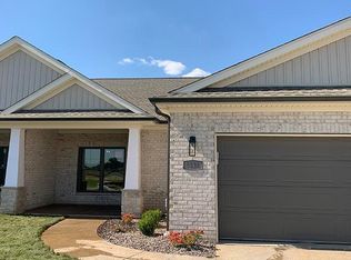 3384 White Oak Trl, Newburgh, IN 47630