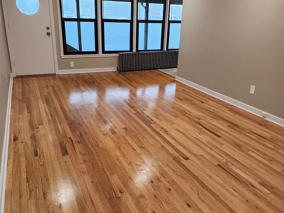 1st image of 2706 Westlake Ave N APT 10