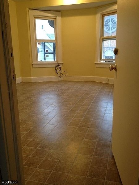 2nd image of 47 N Bergen St APT C