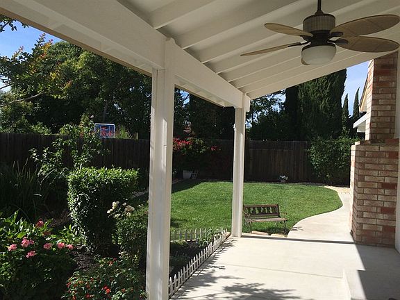 5th image of 11 San Marcos Dr