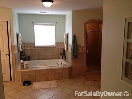 Upstairs Master Bath