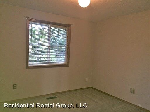 2nd image of 21868 SW Hudgik Ct