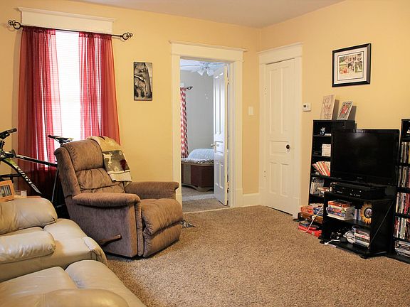 4th image of 2443 N Bremen St APT 2