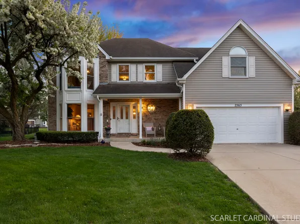 2565 Thornley Ct, Aurora, IL 60504