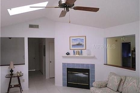 5th image of 7020 Drury St