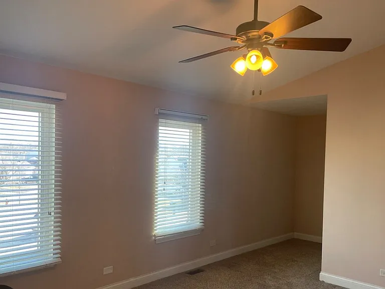 836 Benridge Ct — Photo 5