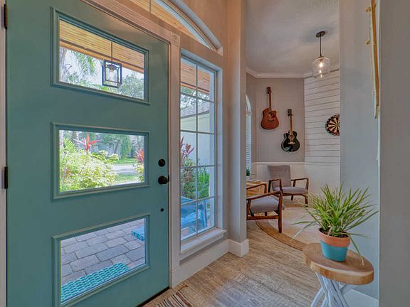 4th image of 122 Coastal Oak Cir