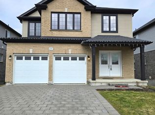 2587 Sheffield Blvd #23, London, ON N6M 0G4