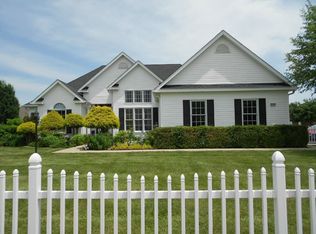 5040 Par 3 Ln, Terre Haute, IN 47802