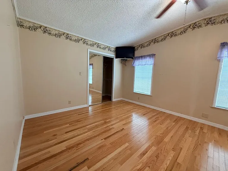 36832 Wilmington Rd — Photo 13