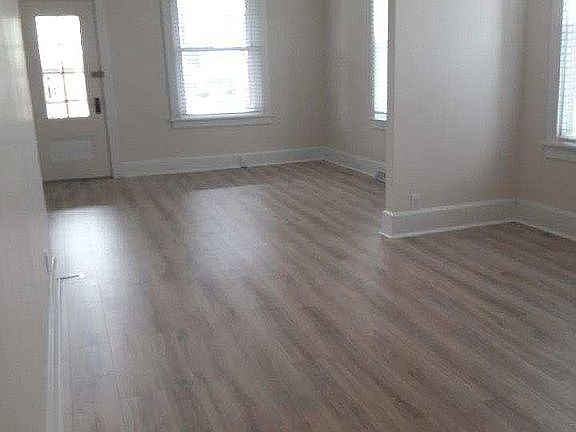 4th image of 644 1st Ave
