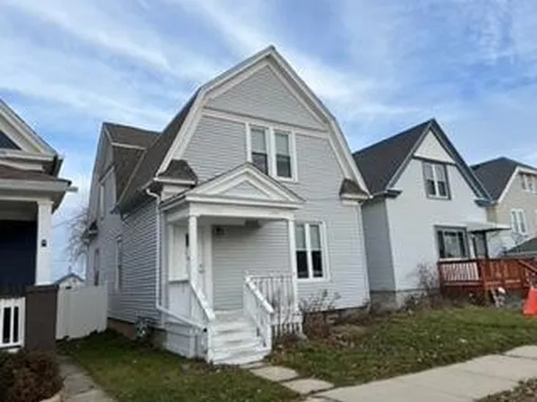 1214 Monroe AVENUE, South Milwaukee, WI 53172