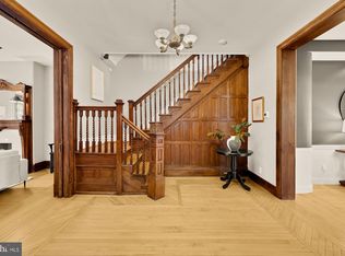 100 W St NW, Washington, DC 20001