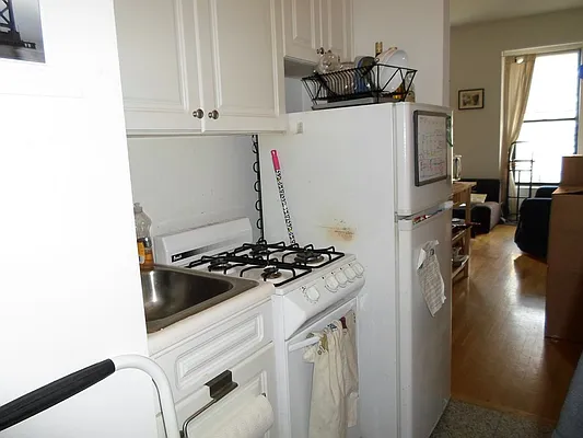 Rented by Sky Management | media 63