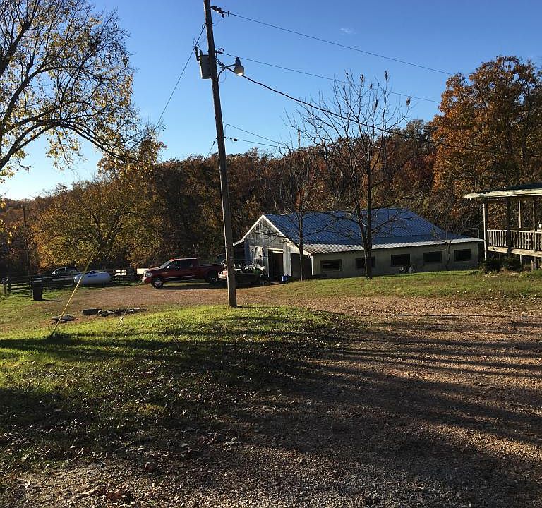 2nd image of 2112 N State Highway 125
