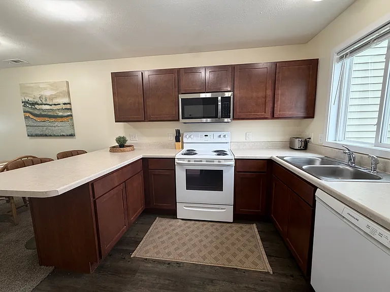 3835-3906 Vale Dr — Photo 46