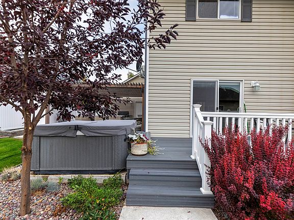 5th image of 6002 Coburg Ln