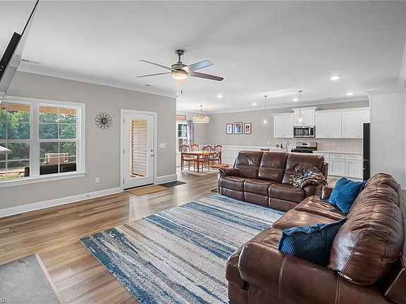 2nd image of 4844 Old Thomasville Rd