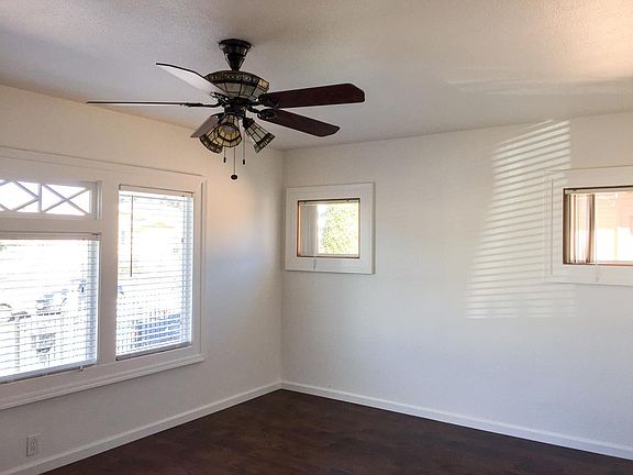 3rd image of 2612 64th Ave