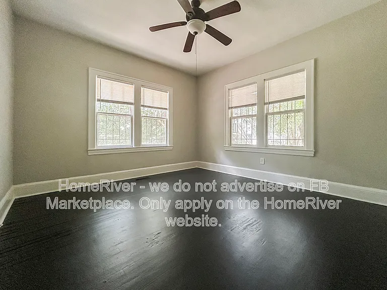 811 Broxton St — Photo 8