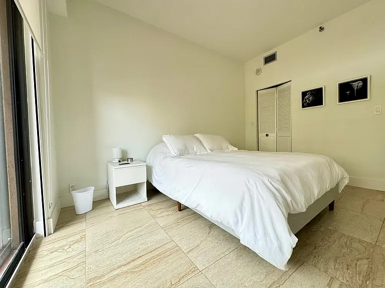 201 Crandon Blvd #324 — Photo 7