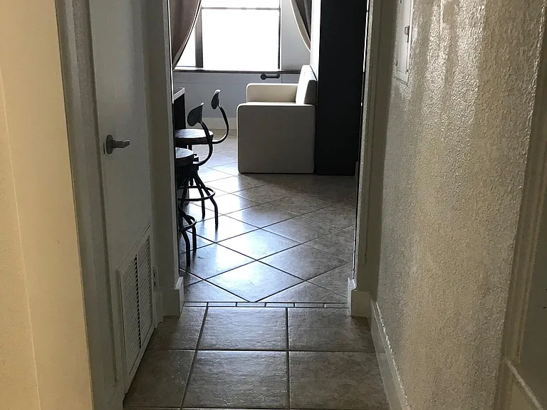 311 W Ashley St #914 — Photo 7