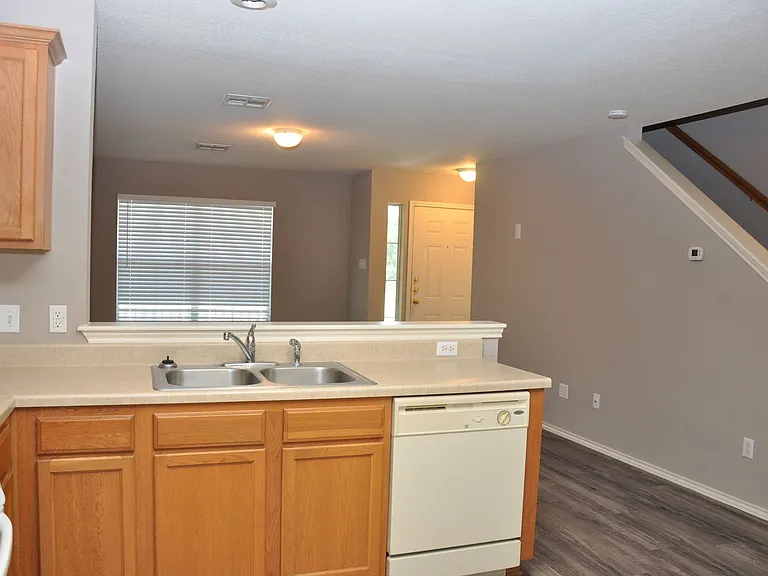 1328 Davis Mountain Loop — Photo 10