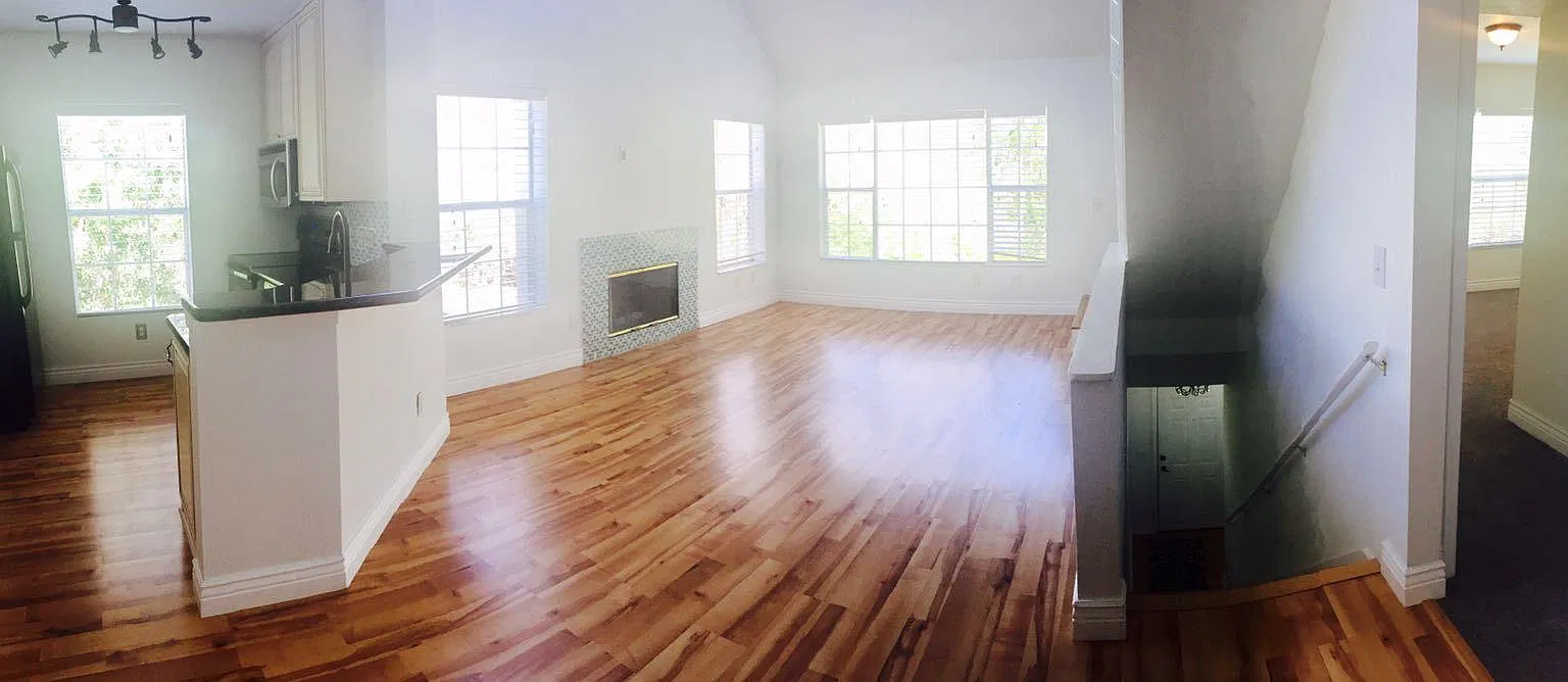 13703 Richmond Park Dr. N — Photo 1