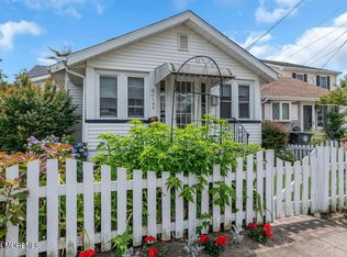 1147 17th Ave, Wall Township, NJ 07719