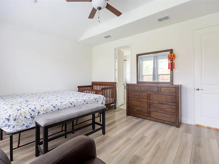 2340 Willow Garden Dr — Photo 12