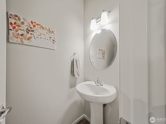 5th image of 21637 104th Street Ct E