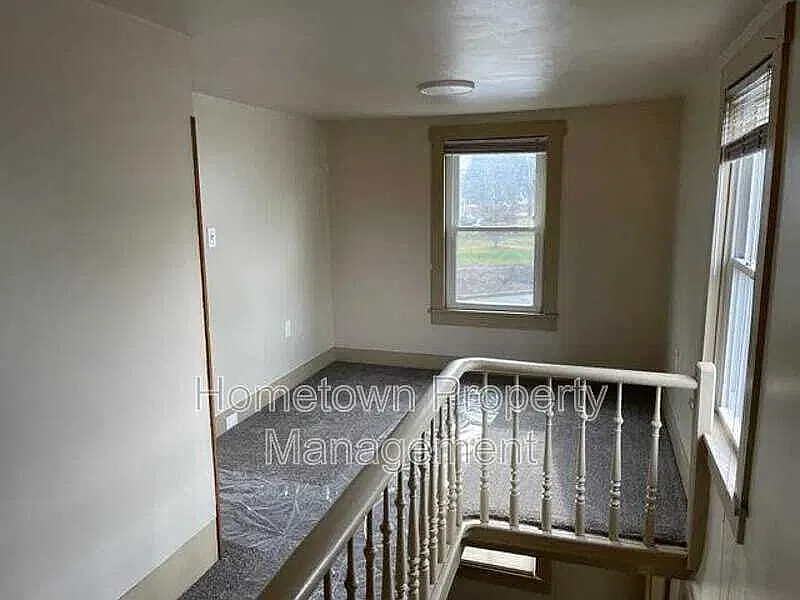 2 bed, 1.0 bath, 1050 sqft, $1,400 — Photo 4