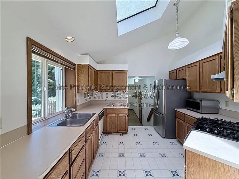 7066 SW 156th Ave — Photo 8