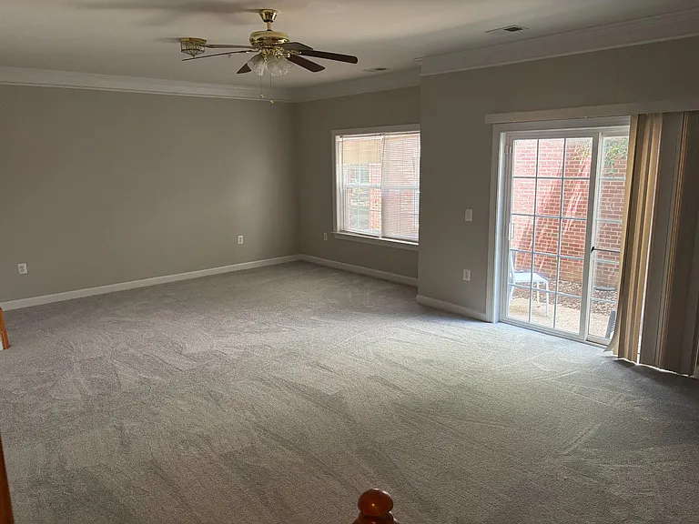 13652 Venturi Ln — Photo 9