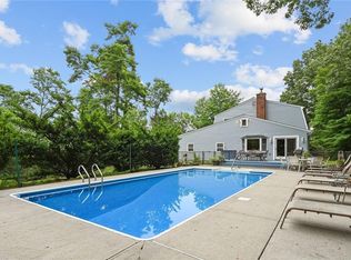 196 Dug Rd, Chester, NY 10918