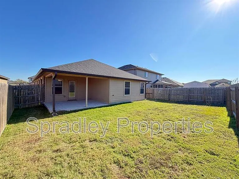 6328 Dorothy Muree Dr #D — Photo 26
