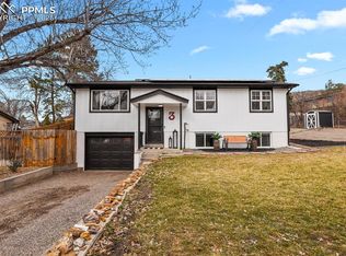 3 Circle Dr, Castle Rock, CO 80104