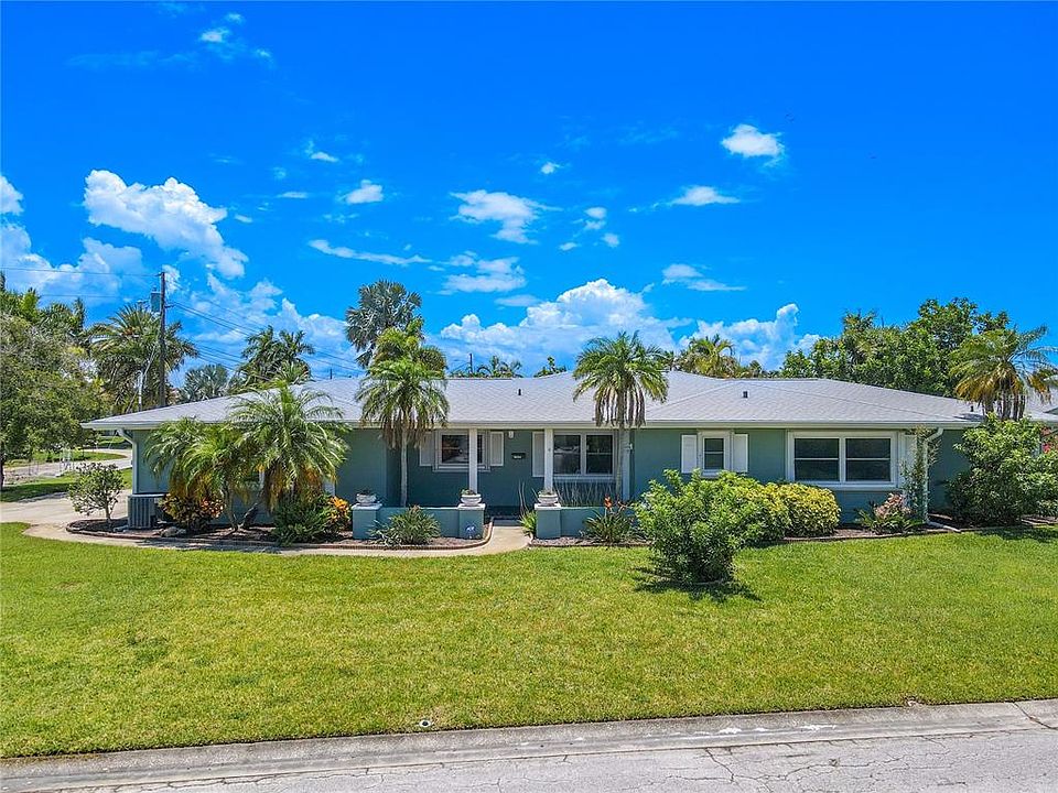 1st image of 5565 Oakhurst Dr