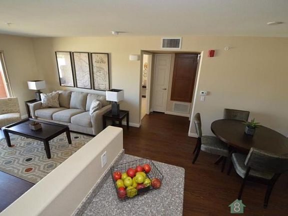 4th image of 81777 Avenue 48 APT F105