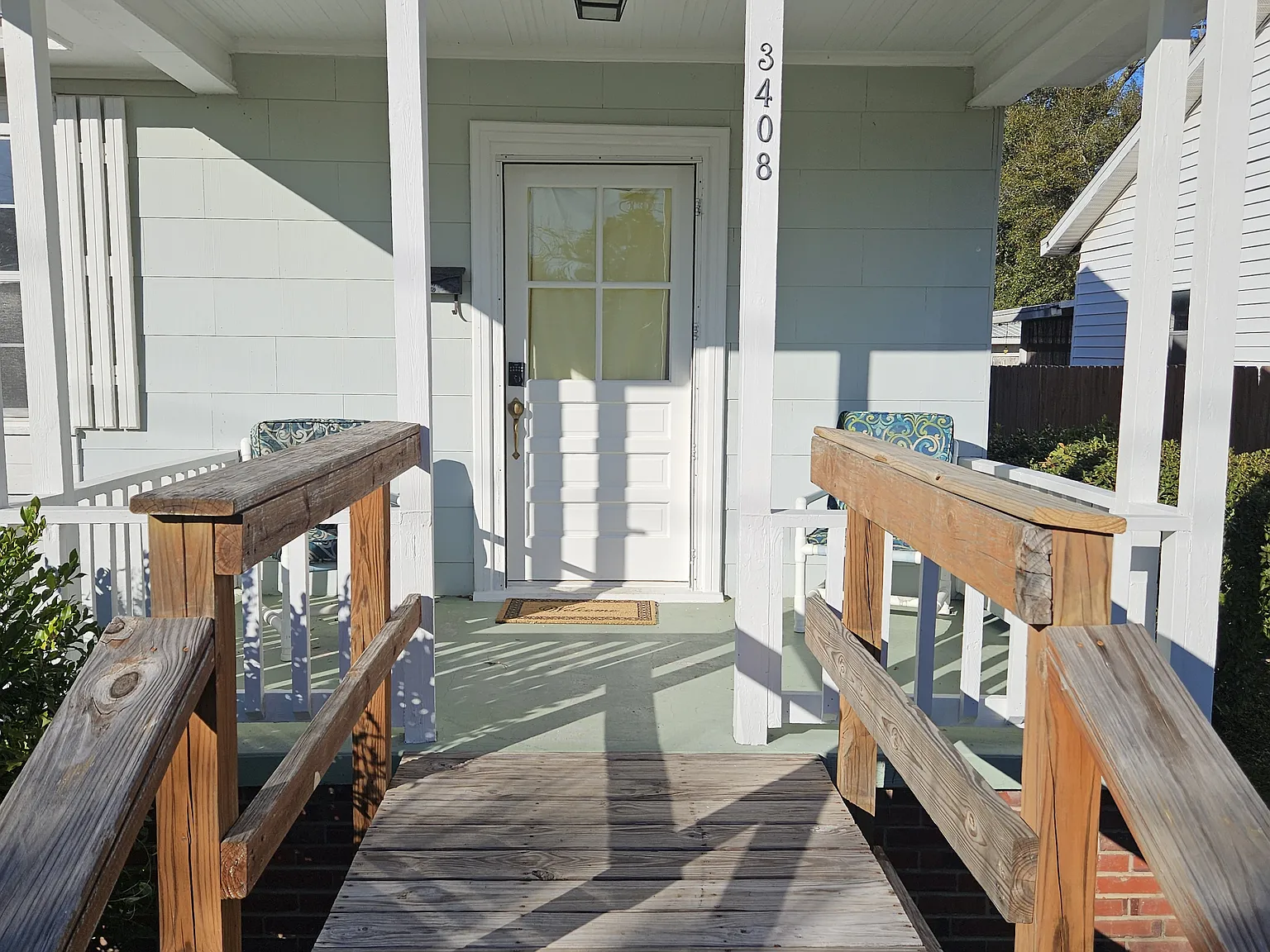 3408 W Lloyd St — Photo 2