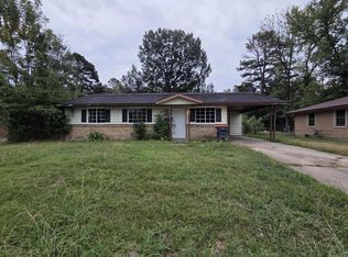 2401 Howard Dr, Pine Bluff, AR 71603