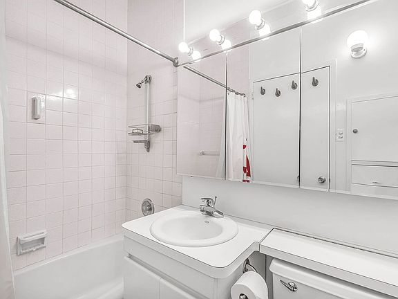 5th image of 60 E 8th St APT 12F