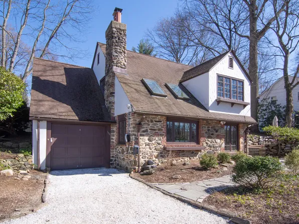 116 Potter Rd, Scarsdale, NY 10583