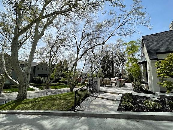 Side view of front patio from the driveway.
