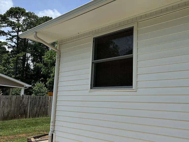 300 Chuckwood Rd — Photo 28