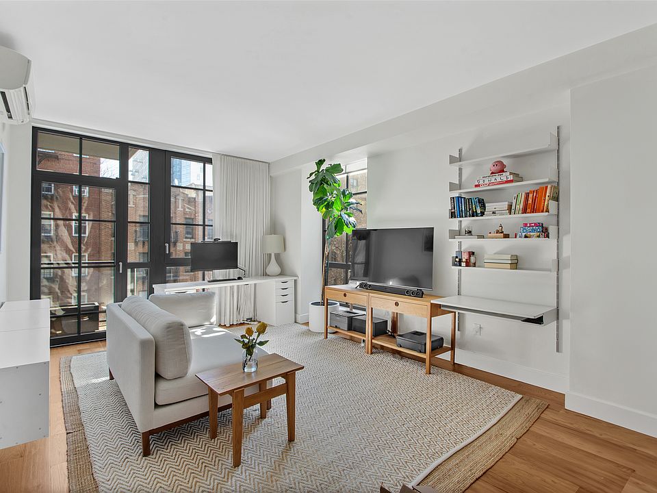 1st image of 2100 Bedford Ave #4C